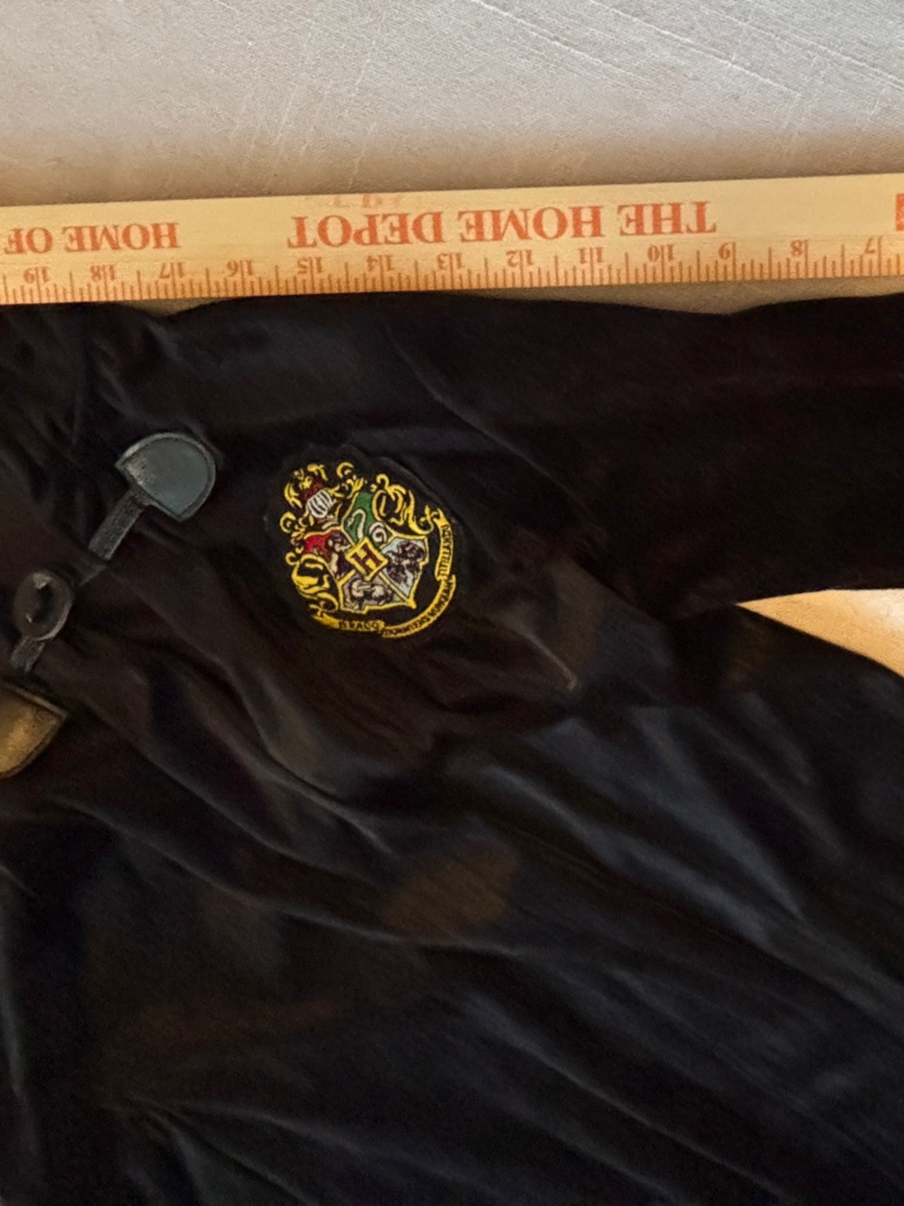 Harry Potter Black Velvet Hooded Robe with Draco Slytherin Patch Child’s Medium - Picture 5 of 7